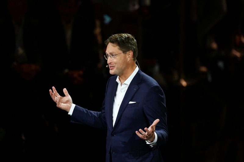 Image for Mercedes CEO: mantra is now 'profitable growth'