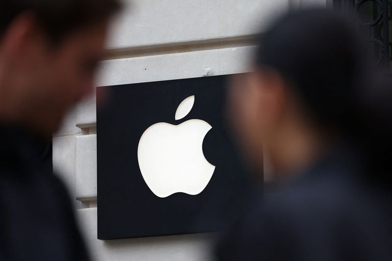 Image for Italy regulator fines Apple $115 million for alleged anti-trust violations through app