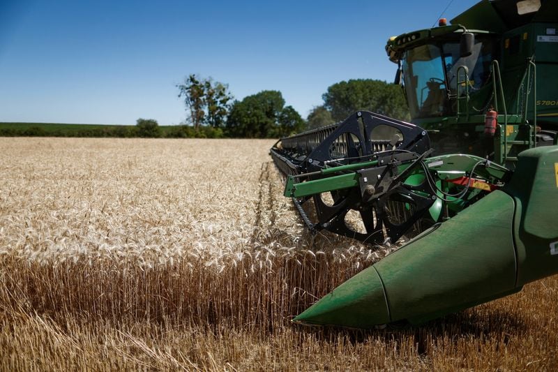 Image for Deere warns of bigger tariff hit after quarterly profit declines