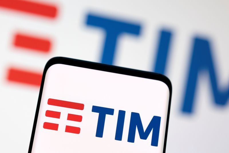 Image for Telecom Italia lifts 9 months core earnings by 5.3%