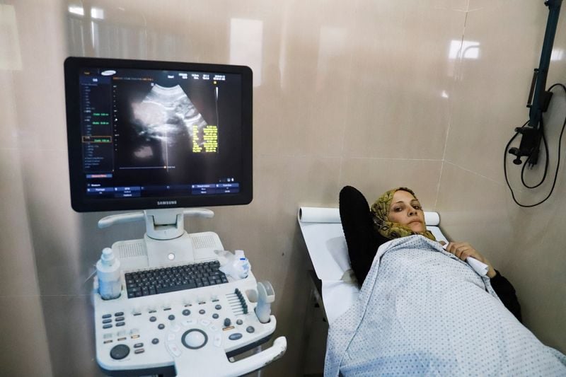 Image for Struck down by malnutrition, pregnant Gazan woman can only pray for a healthy baby