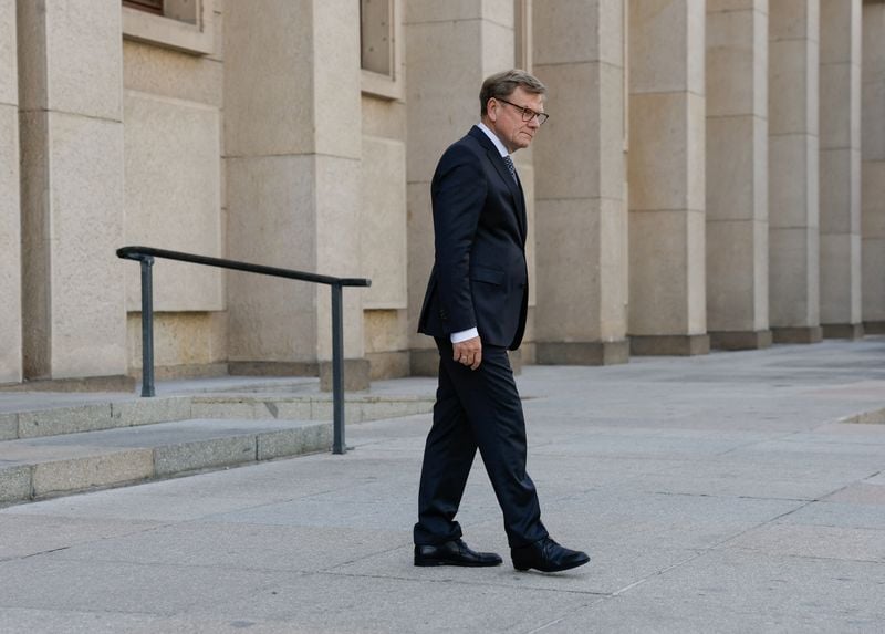 Image for Germany's security is linked to security of Baltic countries, minister says