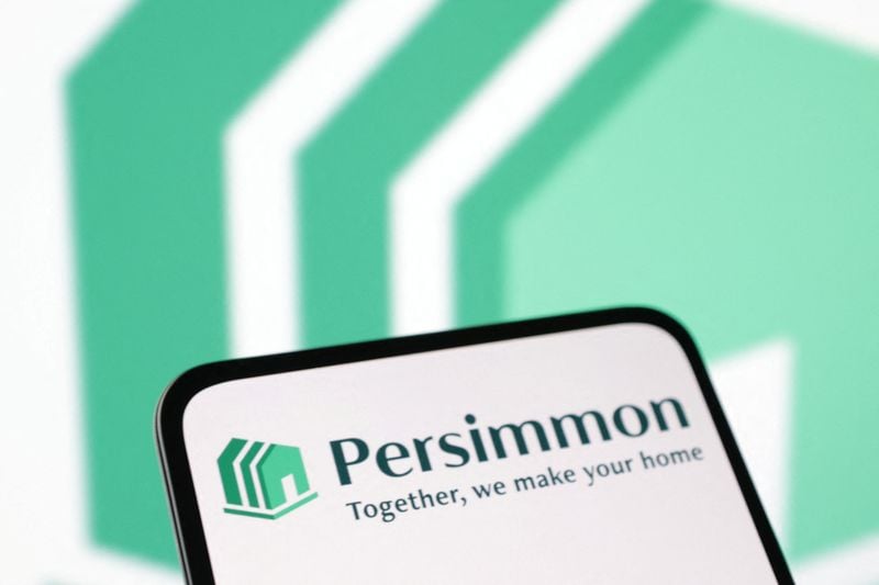 Image for UK's Persimmon eyes 2026 sales growth but margin concerns weigh on shares