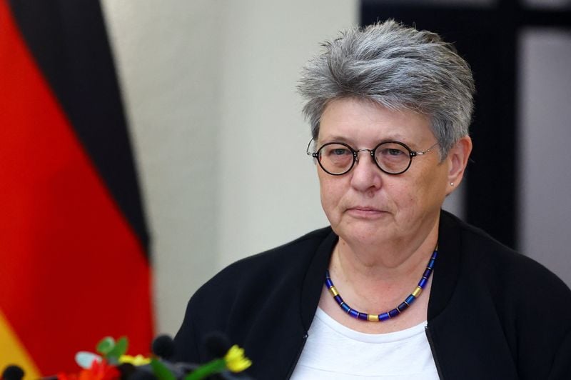 Image for German arms purchases to favour speed over supplier origin, top official says