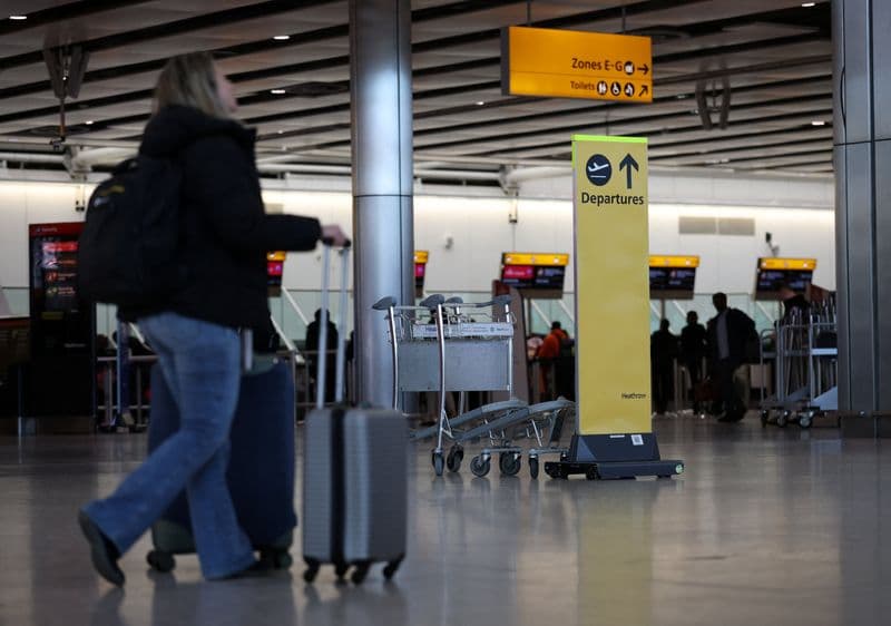 London's Heathrow Forecasts Uncertain Outlook Due to Middle East Conflict