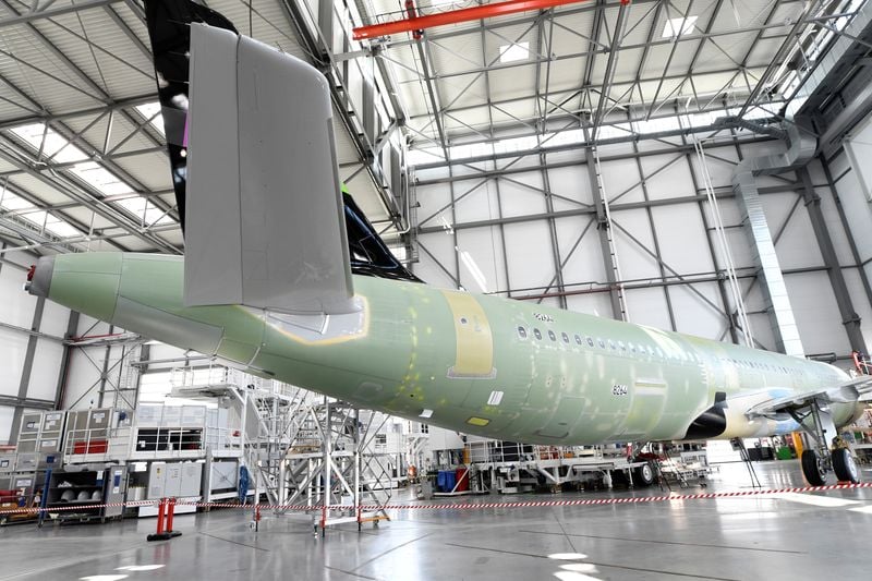 Image for Airbus cuts 2025 delivery target after issues with top-selling jet