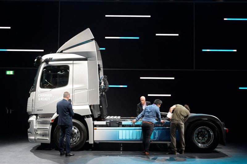 Image for European truckmakers tackle rare-earths bottleneck with stockpiling, supply chain shifts