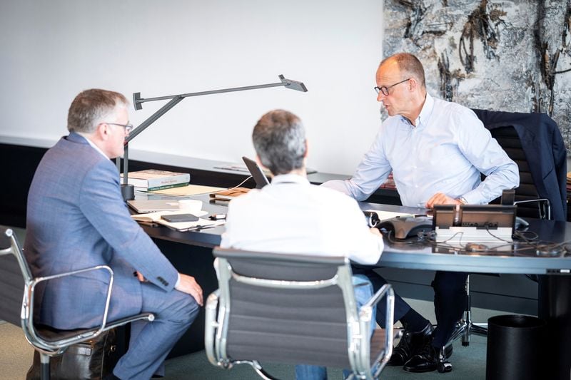 Image for Iran must not take destabilising action, European leaders say