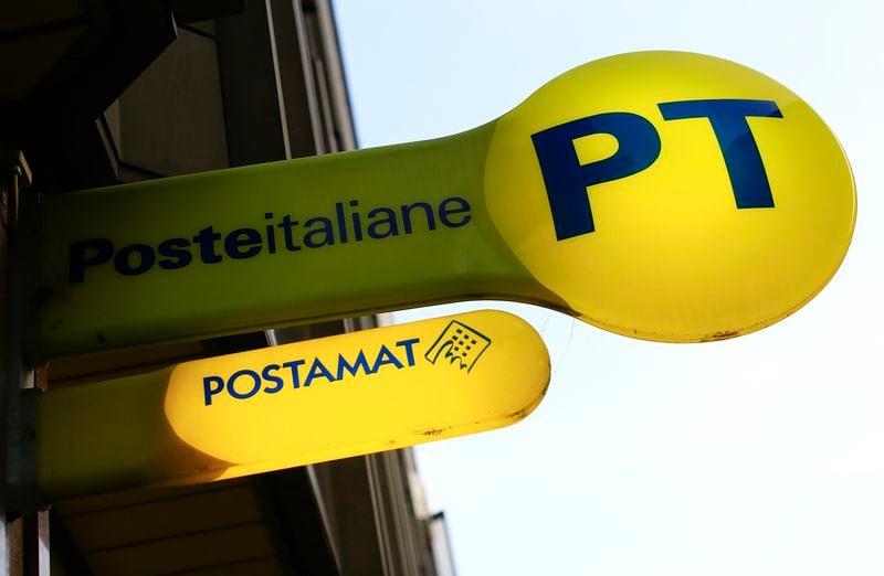 Image for Poste Italiane considers digital identity fee, analysts see potential 100 million euro profit boost