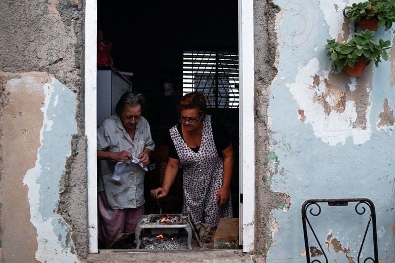 Image for Cuba begins recovery efforts after second grid collapse in a week