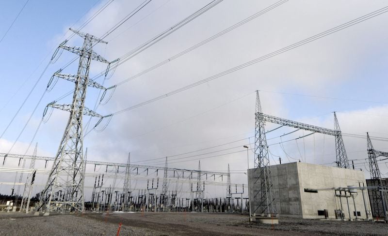 Image for Finland to release oil tanker suspected of power cable breach