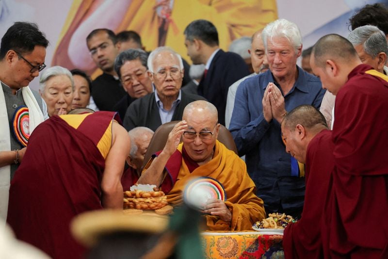 Image for China opposes Czech president's visit to Dalai Lama