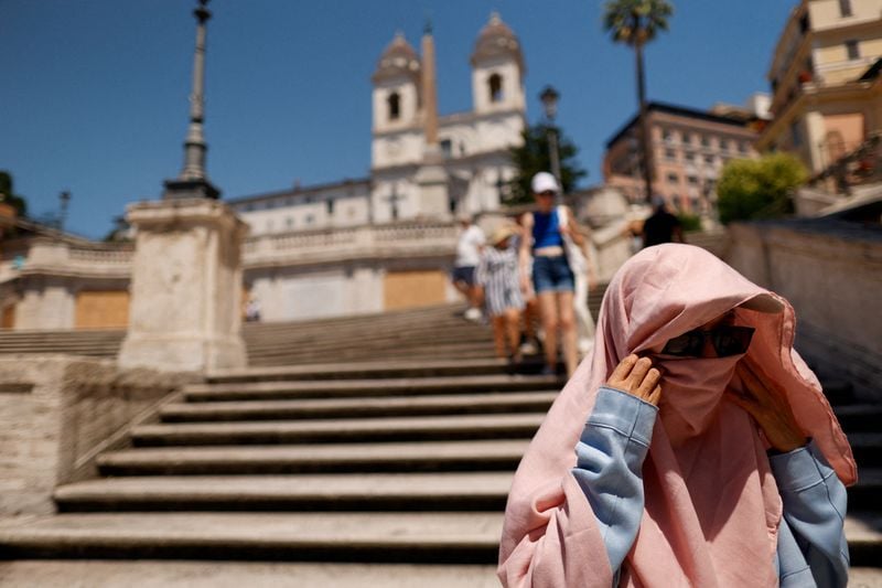 Image for Heatwaves may cut GDP by 0.5 pct points in Europe, Allianz says