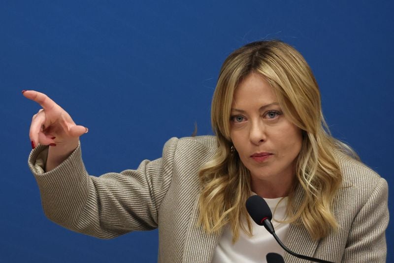 Image for Italy to spend 1 billion euros to cut energy prices, PM Meloni says