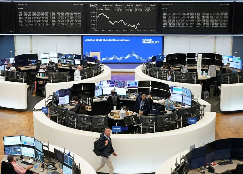 Image for European shares end May higher as trade uncertainty persists