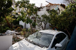 Image for Explainer-How hard would it be to stop Iran's missile threat?