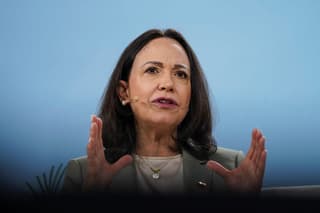 Image for France's Macron holds talks with Venezuelan opposition leader Machado