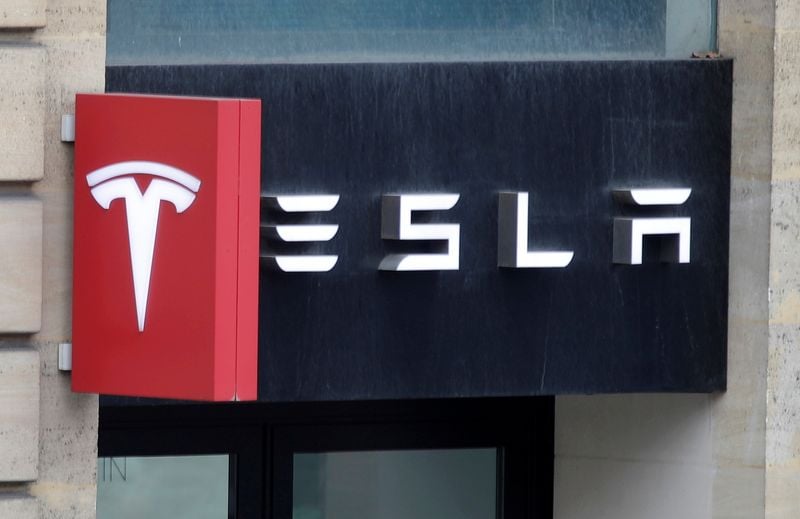 Image for Tesla begins selling Cybertrucks in Qatar, company says