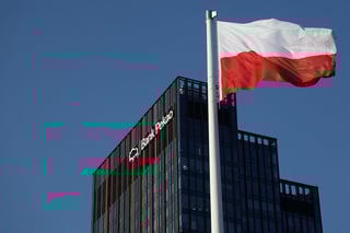 Image for Poland's Pekao tops profit forecast as provisions fall, fee income rises