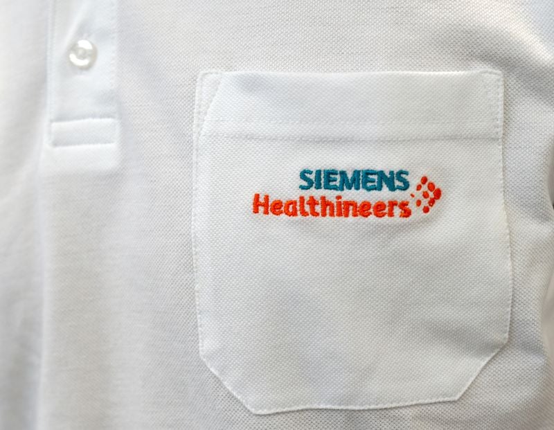 Image for Siemens to reduce $39 billion Healthineers stake with spin-off to shareholders