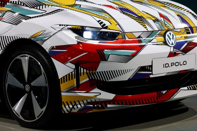 Image for Volkswagen to invest up to a billion euros in AI by end of decade