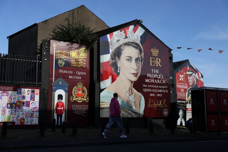 Image for British royals to mark what would have been late queen's 100th birthday