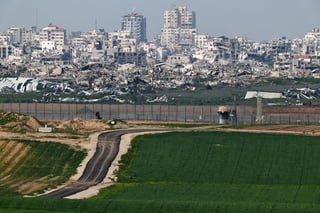 Image for Exclusive-Donors reluctant to fund US-led Gaza plan as Hamas disarmament push stalls, sources say