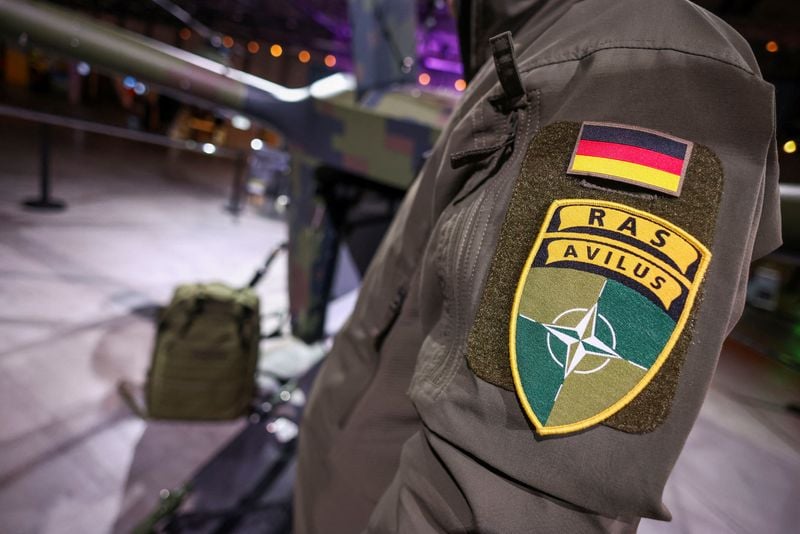 Image for German military imposes general filming ban to curb social media risks