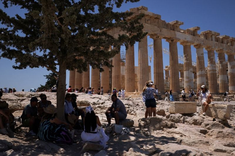 Image for Greece's travel sector sees 6 billion euro surplus in first half of 2025