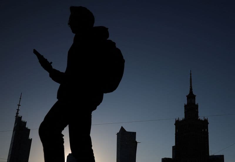 Poland Plans to Ban Mobile Phone Use by under-16s in Schools