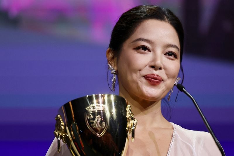 Image for Toni Servillo, Xin Zhilei win top actors' awards at Venice