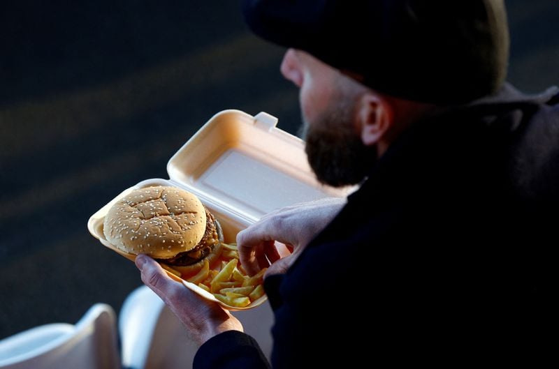 Image for UK stadiums swap beef burgers for wild venison to cut carbon emissions