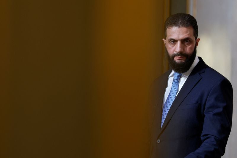 Image for Syrian president discusses developments in Syria with US envoy in Damascus