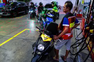 Image for Physical oil prices hit record highs near $150 a barrel as Hormuz crisis worsens