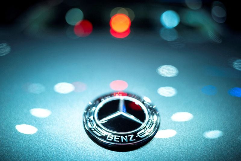 Image for Mercedes-Benz third quarter sales drop, dragged by China and US