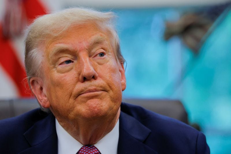 Image for Trump to impose $100,000 fee per year for H-1B visas, in blow to tech