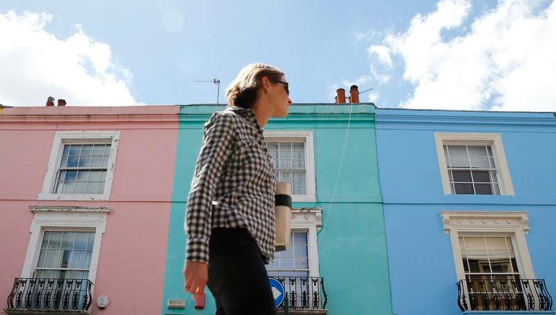 Image for UK mortgage approvals dip in January, consumer borrowing rises