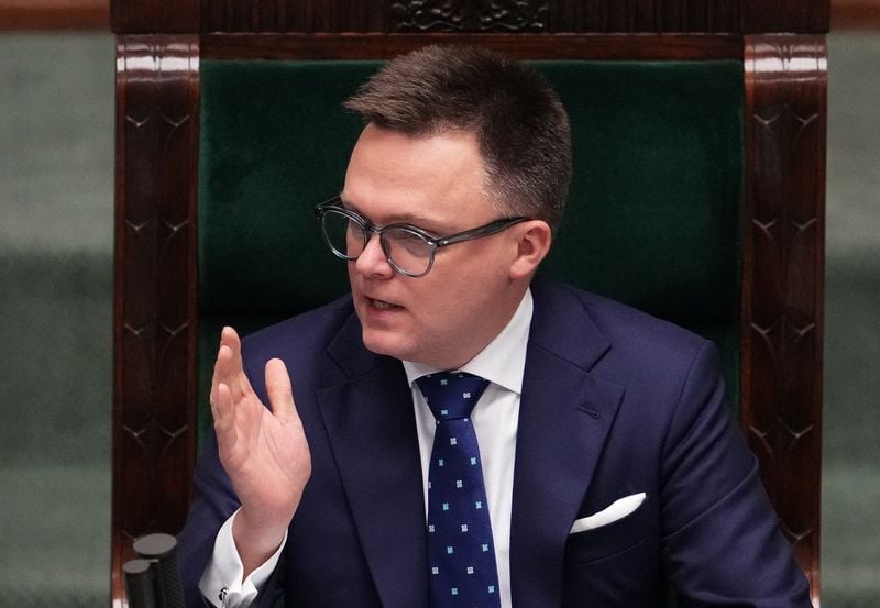 Image for Second Polish presidential candidate calls for lower rates