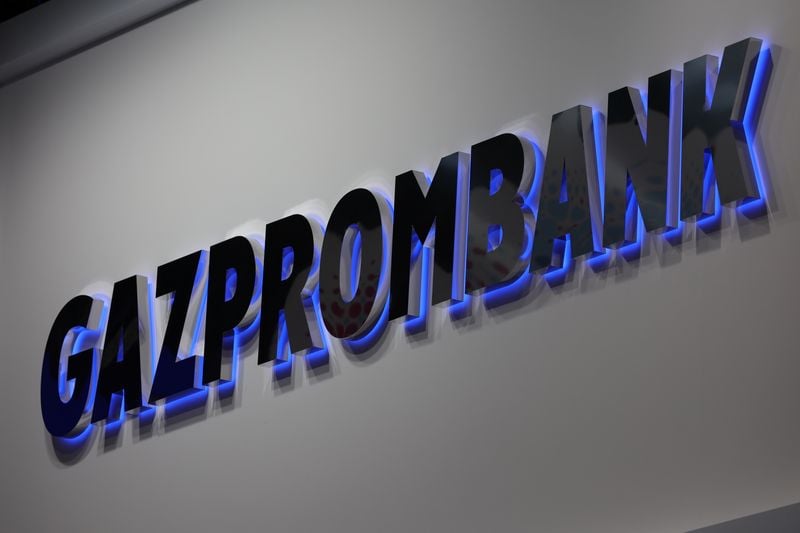 Image for Russian lenders Gazprombank, Alfa Bank seek India's approval to set up branches, sources say