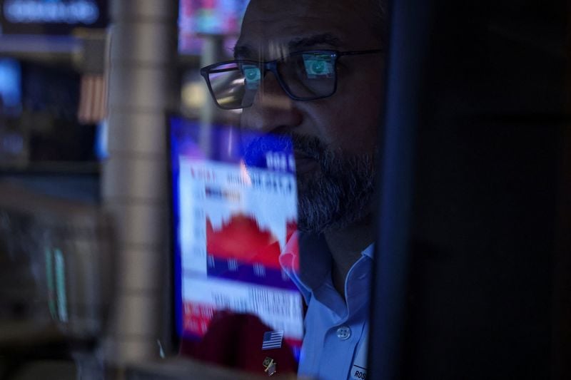 Image for Global equity funds draw second weekly inflow amid war de-escalation hopes