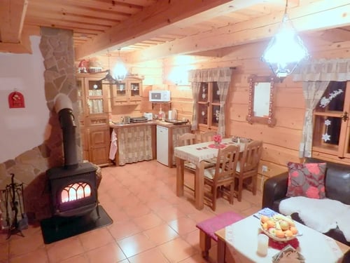 image_1.jpg