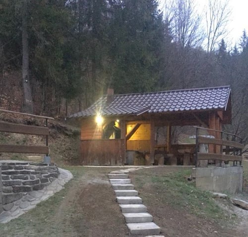 Zrubová chata Katka, 418858302_331536842785042_2332006905413909791_n.jpg