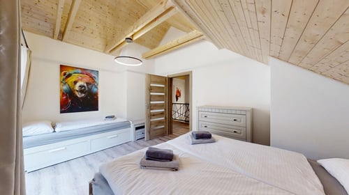 Chalet-Bjorn-03312025_082925.jpg