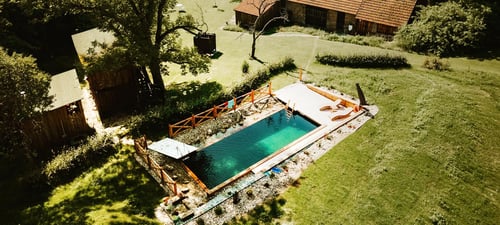 TreeHouse Žítková, jezirko_dron_02b.jpg