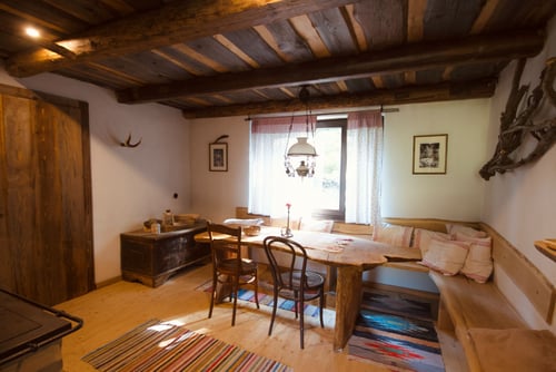 Na samote pod skalou, Snímka obrazovky 2021-10-03 o 18.21.43.jpg