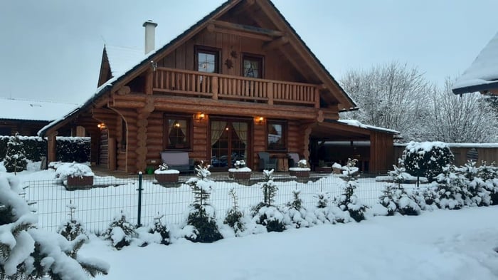 Zrubový rekreačný dom image_0.jpg