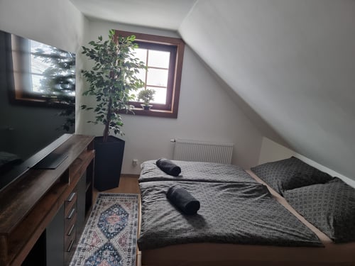 2 poschodie-izba č.1.jpg