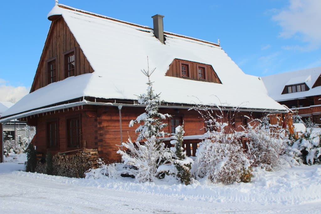 image_0.jpg
