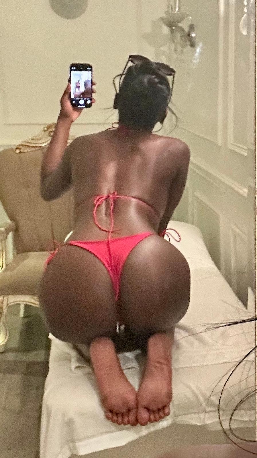 amayasexy available for bookings on p69