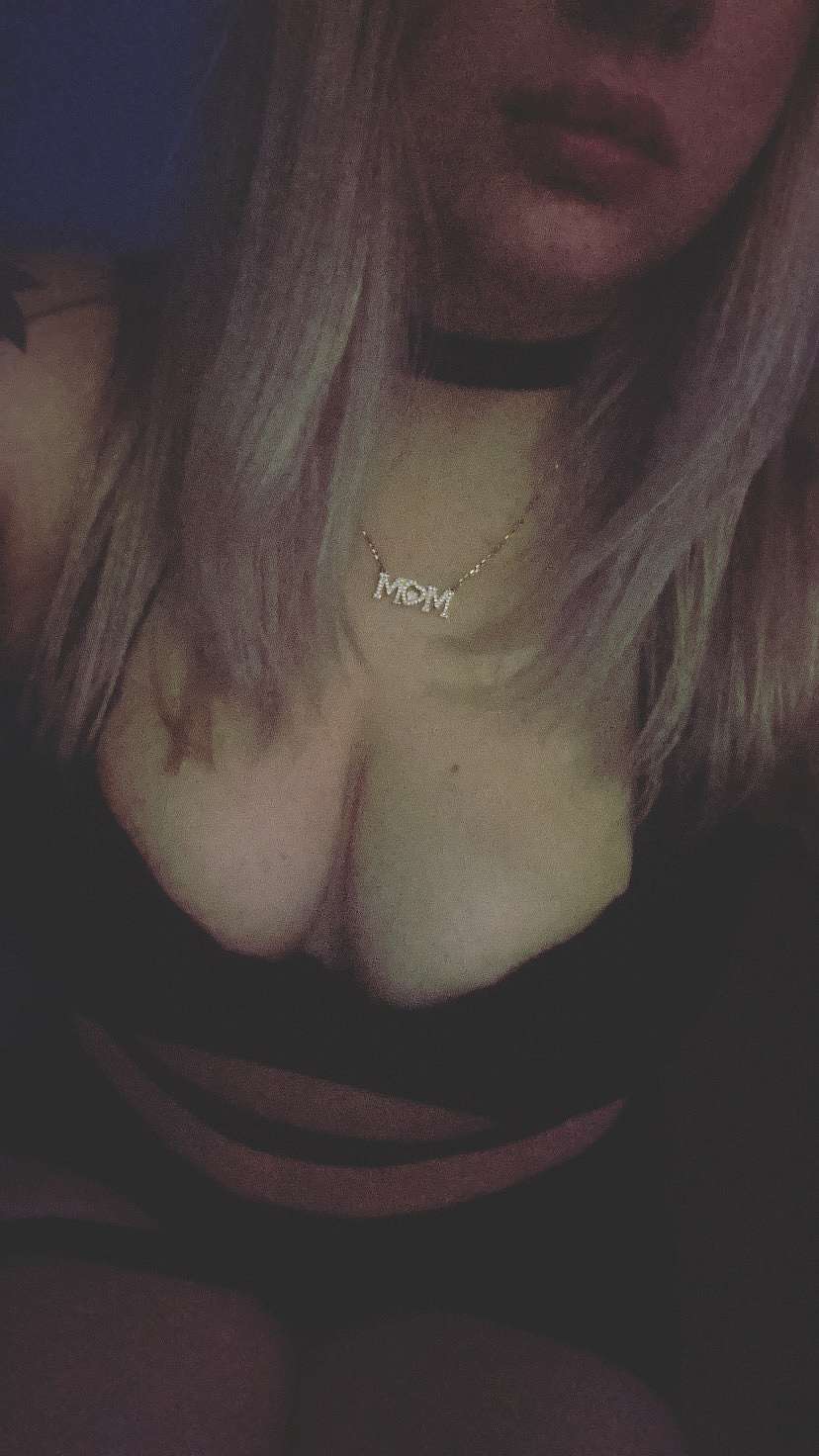 ellieluv